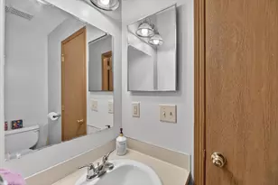 4318 Norman Dr SE, Grand Rapids, MI 49508 - Photo 16