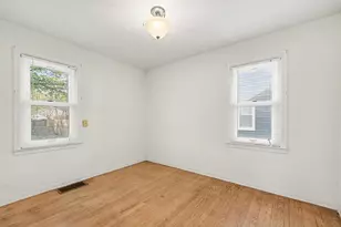 718 Buckingham St SW, Wyoming, MI 49509 - Photo 12