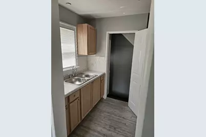 7283 Minock, Detroit, MI 48228 - Photo 2