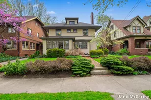 312 Morris Ave SE, Grand Rapids, MI 49503 - Photo 1