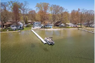 10877 Gun Lake Road, Middleville, MI 49333 - Photo 4