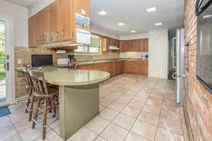 220 26th St, Allegan, MI 49010 - Photo 10