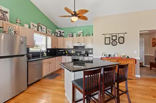8927 Sussex Ct, Onsted, MI 49265 - Photo 14