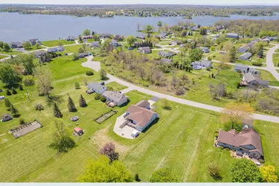 8927 Sussex Court, Onsted, MI 49265 - Photo 40