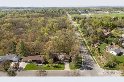 2012 Timberview Drive NE, Grand Rapids, MI 49525 - Photo 46
