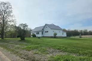 10697 Church Rd, Lakeview, MI 48850 - Photo 2