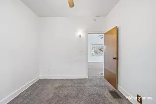 4901 Buchanan Ave SW, Wyoming, MI 49548 - Photo 14