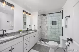 33 Campau Cir NW, Grand Rapids, MI 49503 - Photo 20