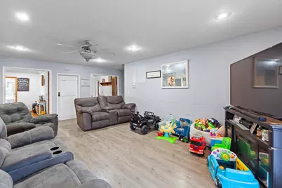 260 Renfrew Avenue, Adrian, MI 49221 - Photo 18