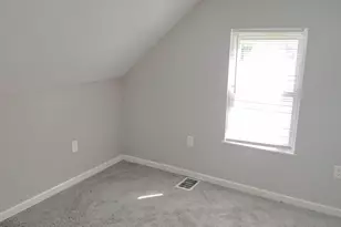 25906 Currier St, Dearborn Heights, MI 48125 - Photo 14