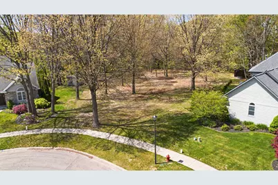 1435 Silver Creek Place, Saint Joseph, MI 49085 - Photo 2