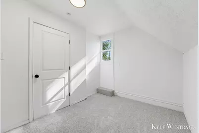 1526 Coit Avenue NE, Grand Rapids, MI 49505 - Photo 22