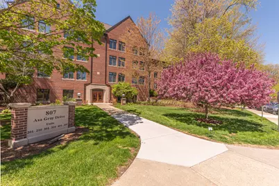 807 Asa Gray Drive #302, Ann Arbor, MI 48105 - Photo 2