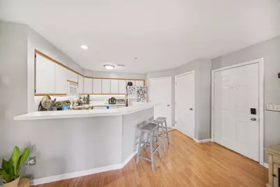 1305 Millbrook Trail, Ann Arbor, MI 48108 - Photo 4
