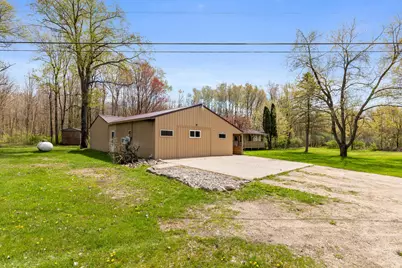 11718 Federal Road, Morley, MI 49336 - Photo 4