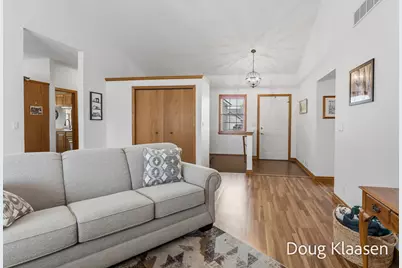 10302 Winterwood Drive, Zeeland, MI 49464 - Photo 8