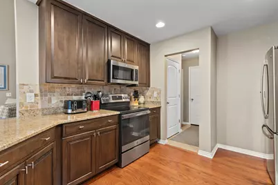 21868 Kensett Drive, Macomb, MI 48042 - Photo 8