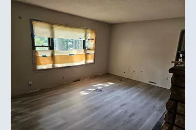 1560 Brooks Road S, Muskegon, MI 49442 - Photo 10