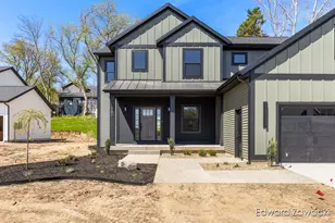 397 Rogue River View Dr, Rockford, MI 49341 - Photo 4