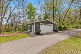 7314 Thornapple Park Dr SE, Grand Rapids, MI 49546 - Photo 4
