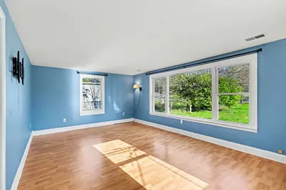 353 Vista Terrace, Muskegon, MI 49442 - Photo 4