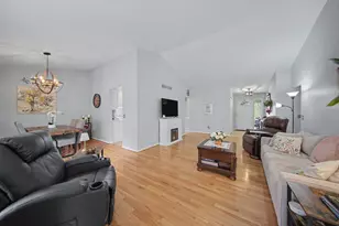 2880 Silver Spring Dr, Ann Arbor, MI 48103 - Photo 8