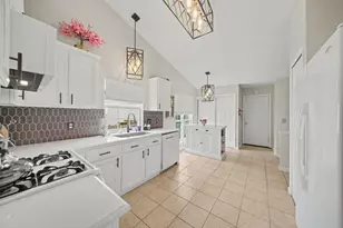 2880 Silver Spring Dr, Ann Arbor, MI 48103 - Photo 12