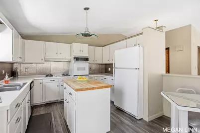 7135 Lakeshore Avenue, West Olive, MI 49460 - Photo 28