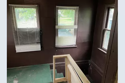 861 Paw Paw Avenue, Benton Harbor, MI 49022 - Photo 12