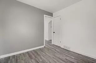 466 W Maxlow Ave, Hazel Park, MI 48030 - Photo 14