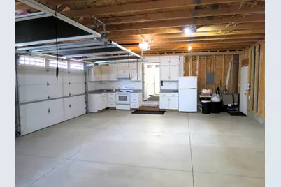 8672 Creston, Pinckney, MI 48169 - Photo 32