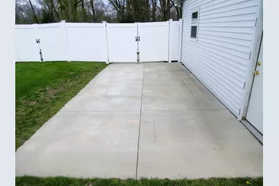 8672 Creston, Pinckney, MI 48169 - Photo 40