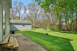 24935 Sandy Beach Dr, Edwardsburg, MI 49112 - Photo 32