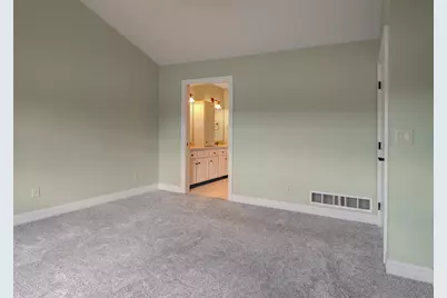 2926 Grand Isle Drive NE, Belmont, MI 49306 - Photo 14