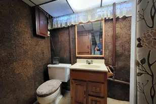 8969 Ruth Ave, Allen Park, MI 48101 - Photo 18