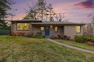 20 Heatheridge St, Ann Arbor, MI 48104 - Photo 2