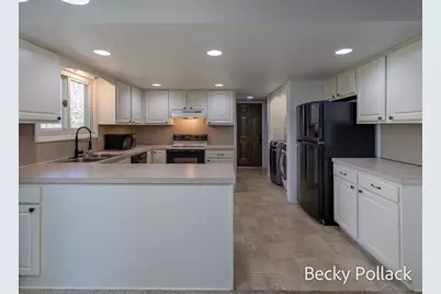 338 N 145th Avenue, Holland, MI 49424 - Photo 6