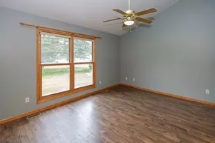2912 Hunters Pl, Kalamazoo, MI 49048 - Photo 12