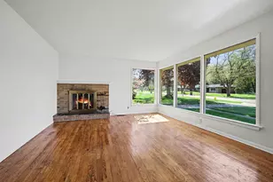 1411 Meadowlane Dr SE, Grand Rapids, MI 49508 - Photo 8