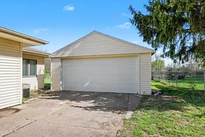 1411 Meadowlane Drive SE, Grand Rapids, MI 49508 - Photo 24