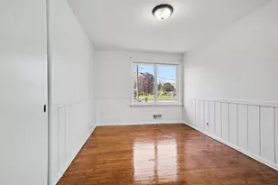 1411 Meadowlane Dr SE, Grand Rapids, MI 49508 - Photo 16