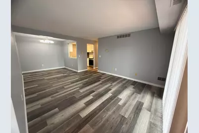 1476 W Chateau Vert, Ypsilanti, MI 48197 - Photo 2