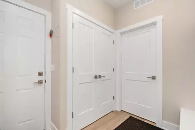 3719 Bradford Street NE, Grand Rapids, MI 49525 - Photo 24