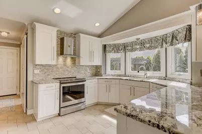 48311 American Elm Drive, Macomb, MI 48044 - Photo 24