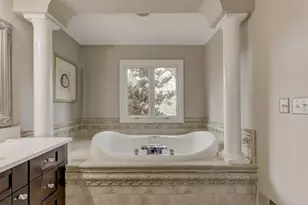 48311 American Elm Dr, Macomb, MI 48044 - Photo 44