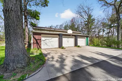 9160 Mill Pond Trail, Whitehall, MI 49461 - Photo 6