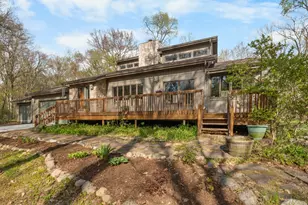 963 Peaceful Ct, Brighton, MI 48114 - Photo 4