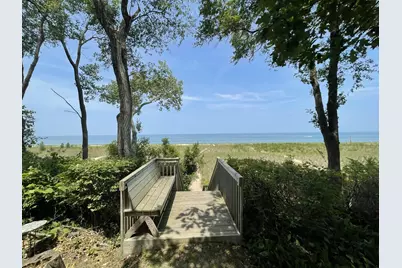 331 Marquette Drive, New Buffalo, MI 49117 - Photo 52