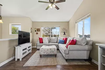 7864 County Farm Road, Greenville, MI 48838 - Photo 10