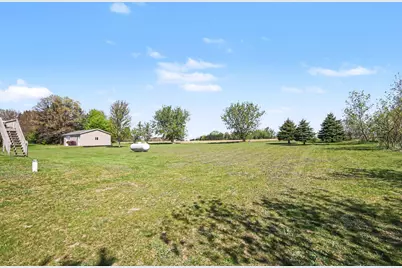 7864 County Farm Road, Greenville, MI 48838 - Photo 32